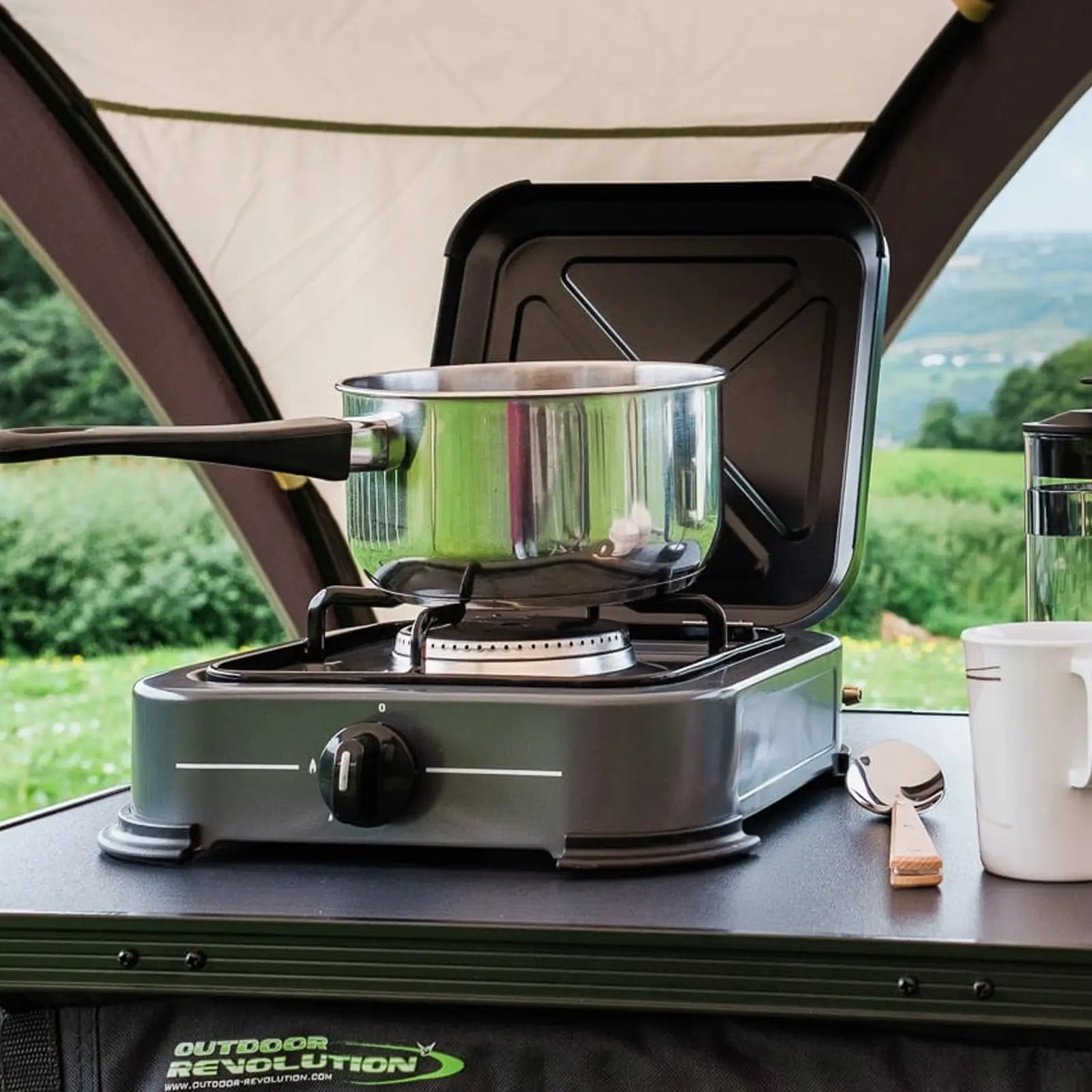BBQs & Stoves