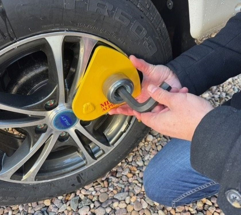 Milenco - Alpha Wheel Lock | Sold Secure Diamond Caravan Security | 7757