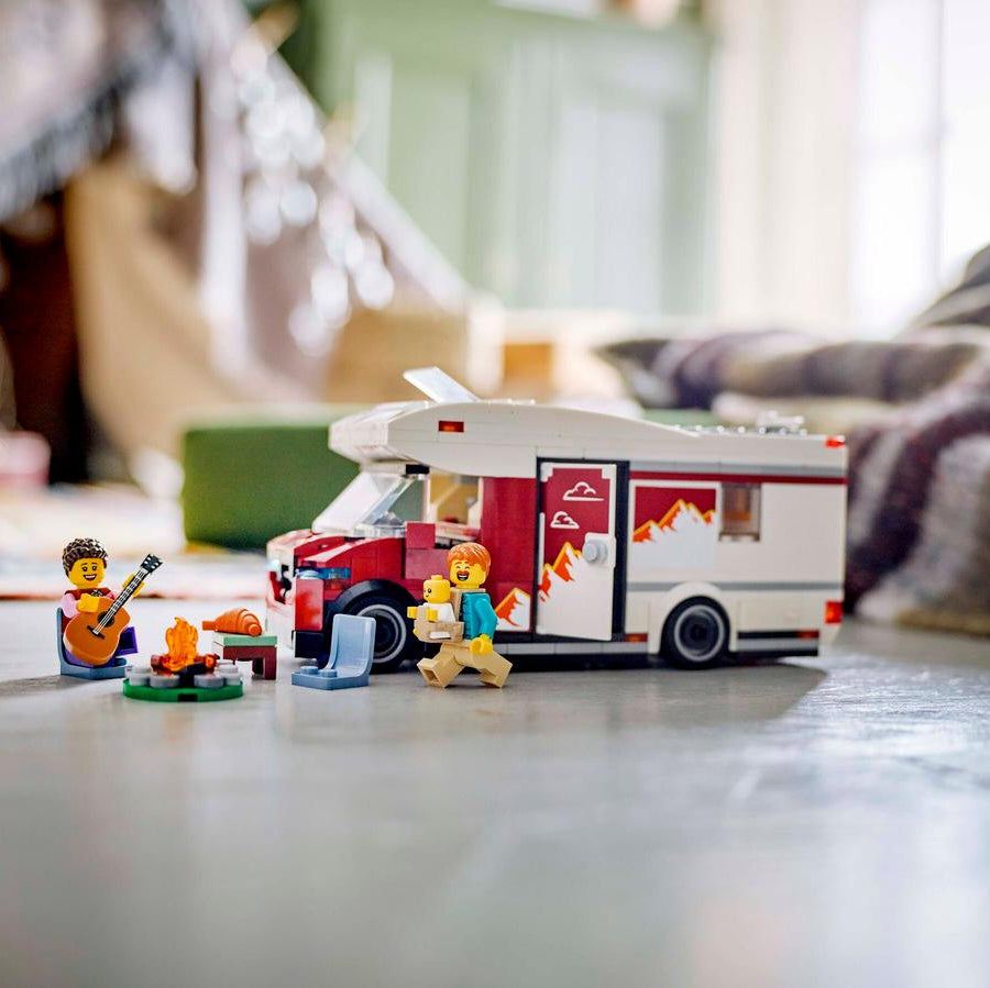 LEGO - Lego City Holiday Adventure Camper Van / Motorhome | 60454