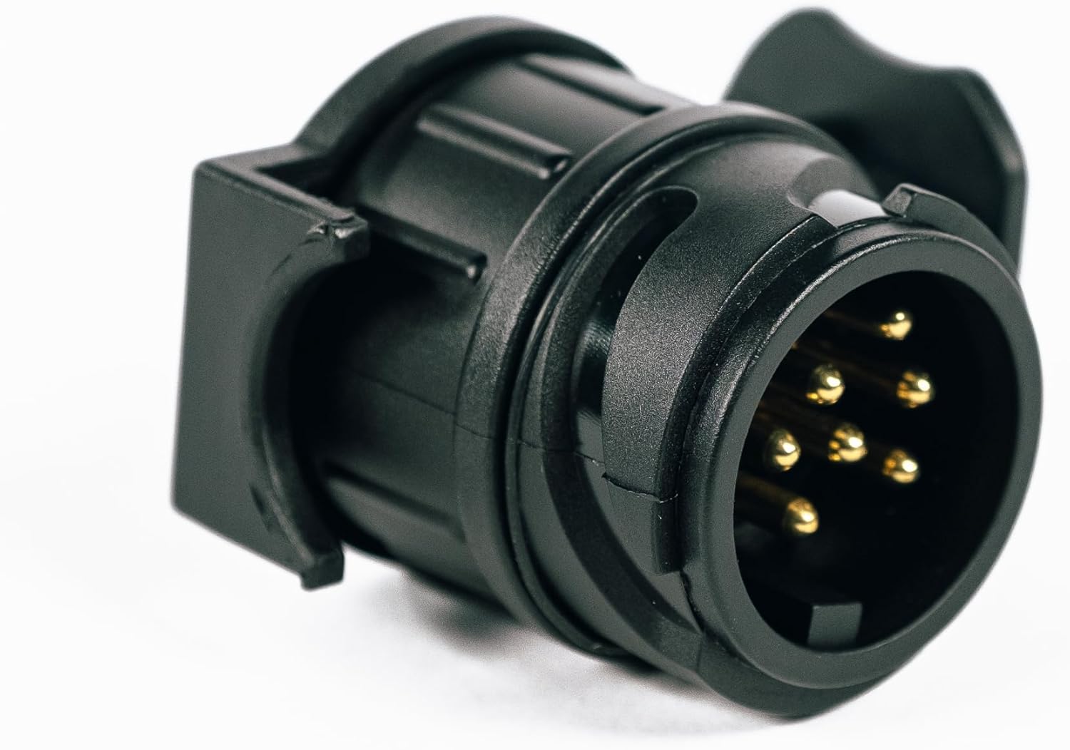Belmont Leisure - 13 Pin to 7 Pin Towing Adaptor Socket