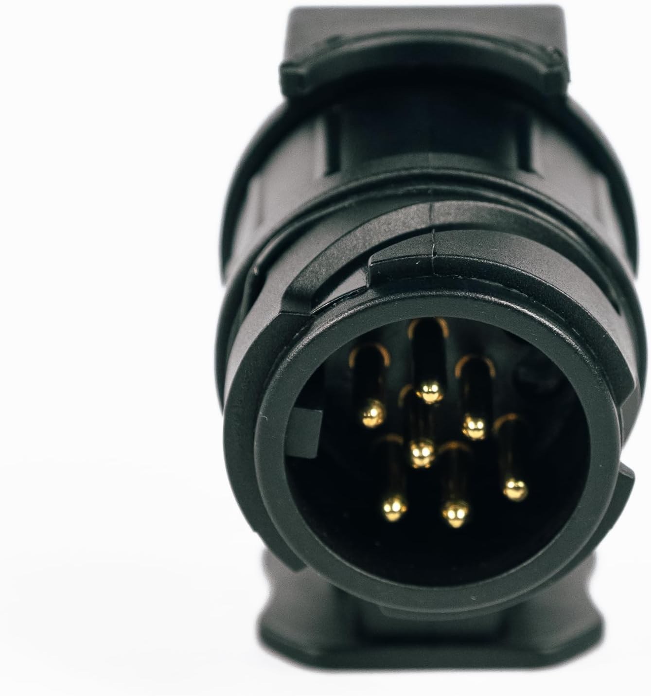 Belmont Leisure - 13 Pin to 7 Pin Towing Adaptor Socket