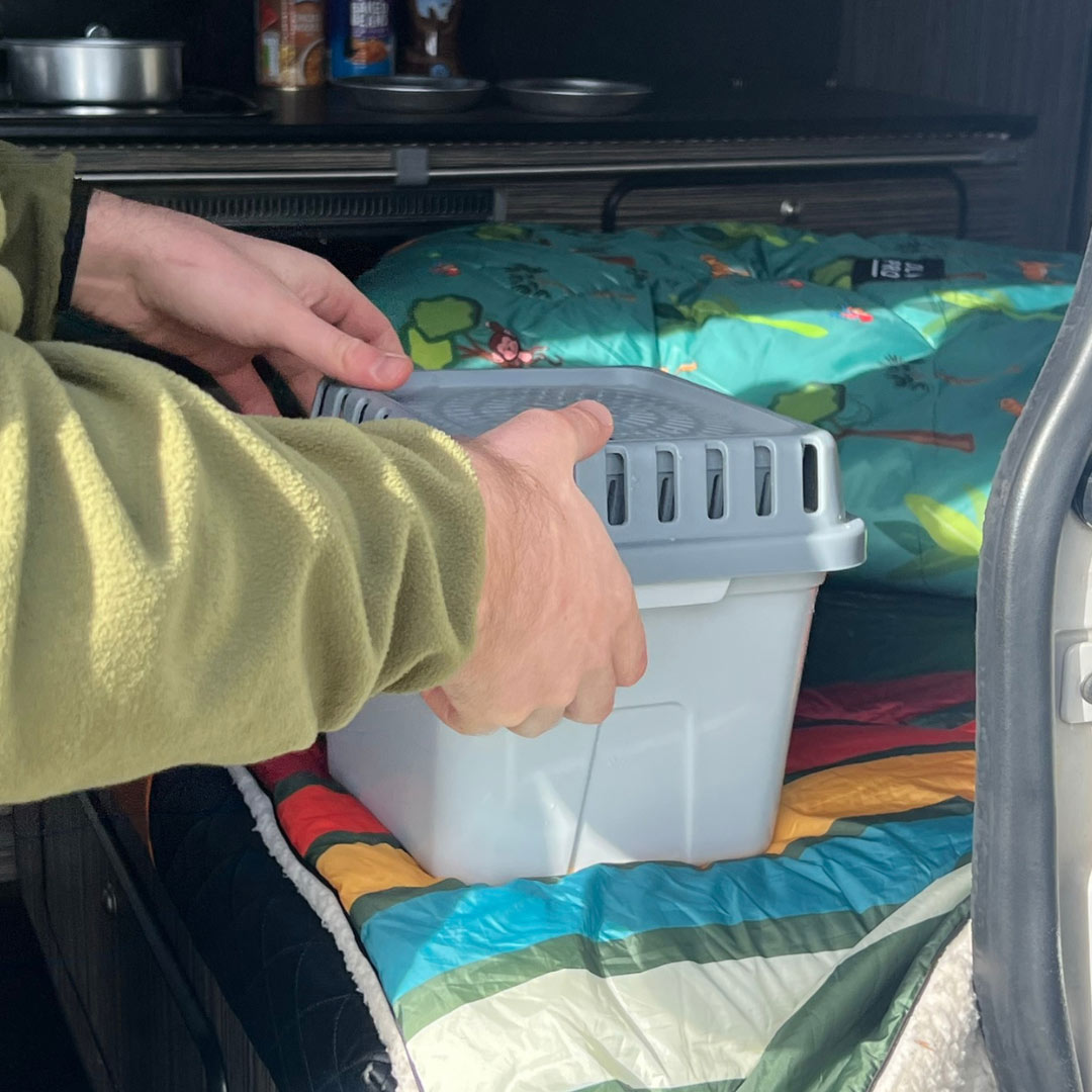 OLPRO - Re-usable Dehumidifier Box (Crystals Included) | OL550