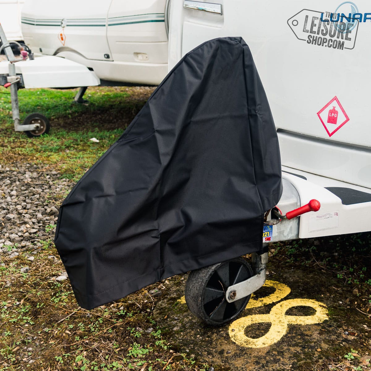 Caravan tow hitch cover
