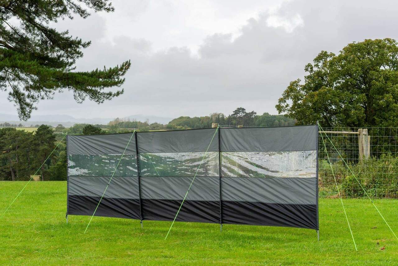 OLPRO - Charcoal Compact Vision Windbreak | OL667