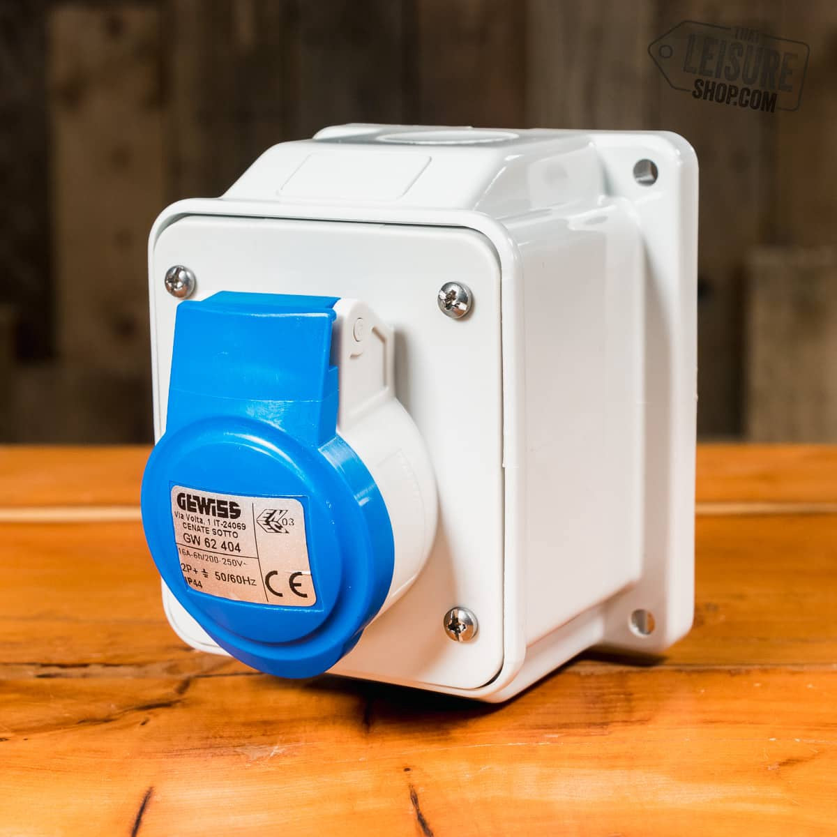Maypole 16A hook up surface mount socket outlet MP5940B