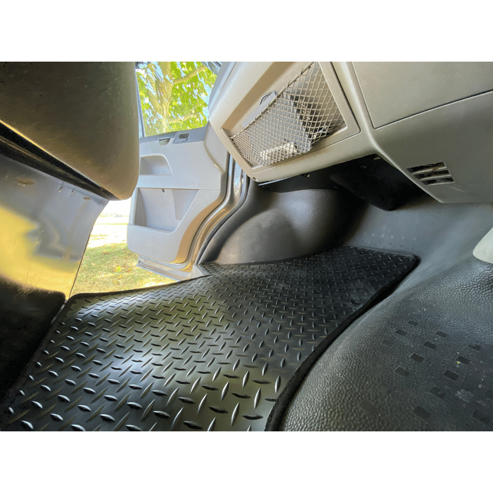 OLPRO - VW T5/T6 Rubber Cab Mat | OM14